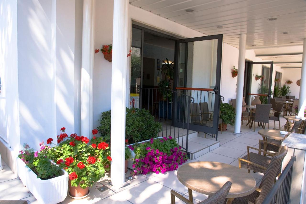 Hotel Maris Stella Riccione Dış mekan fotoğraf