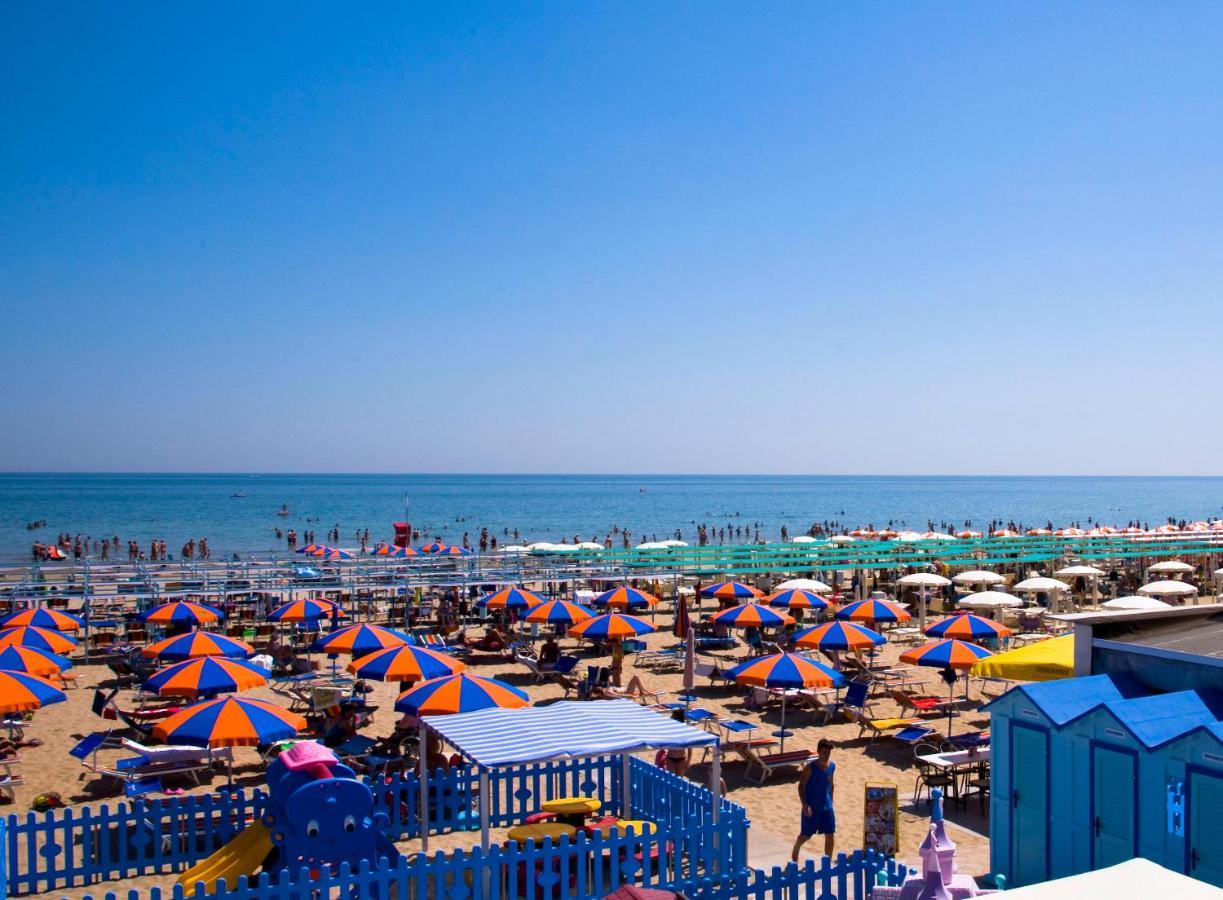 Hotel Maris Stella Riccione Dış mekan fotoğraf