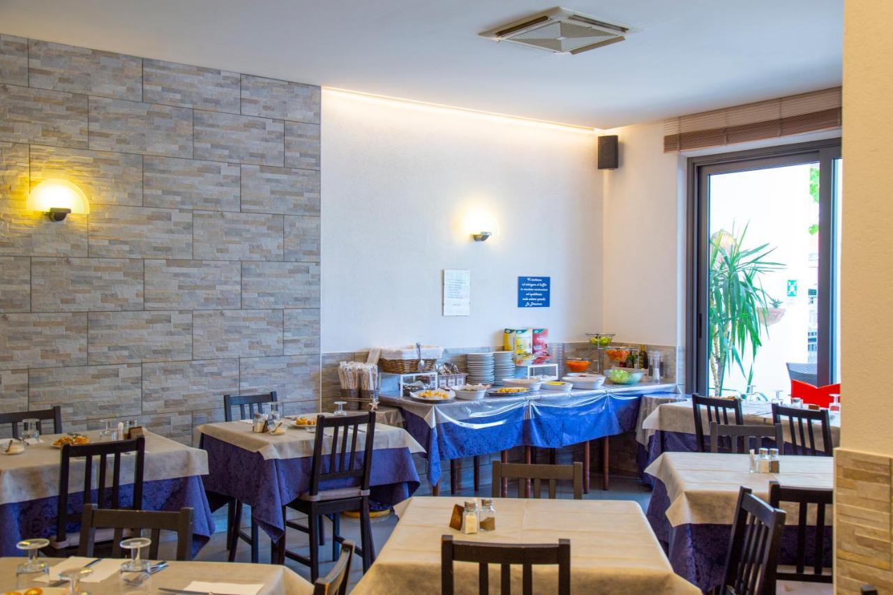 Hotel Maris Stella Riccione Dış mekan fotoğraf