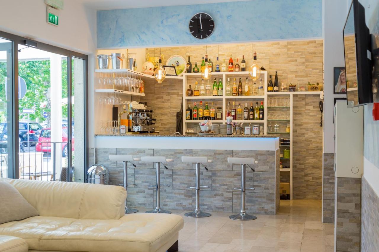 Hotel Maris Stella Riccione Dış mekan fotoğraf