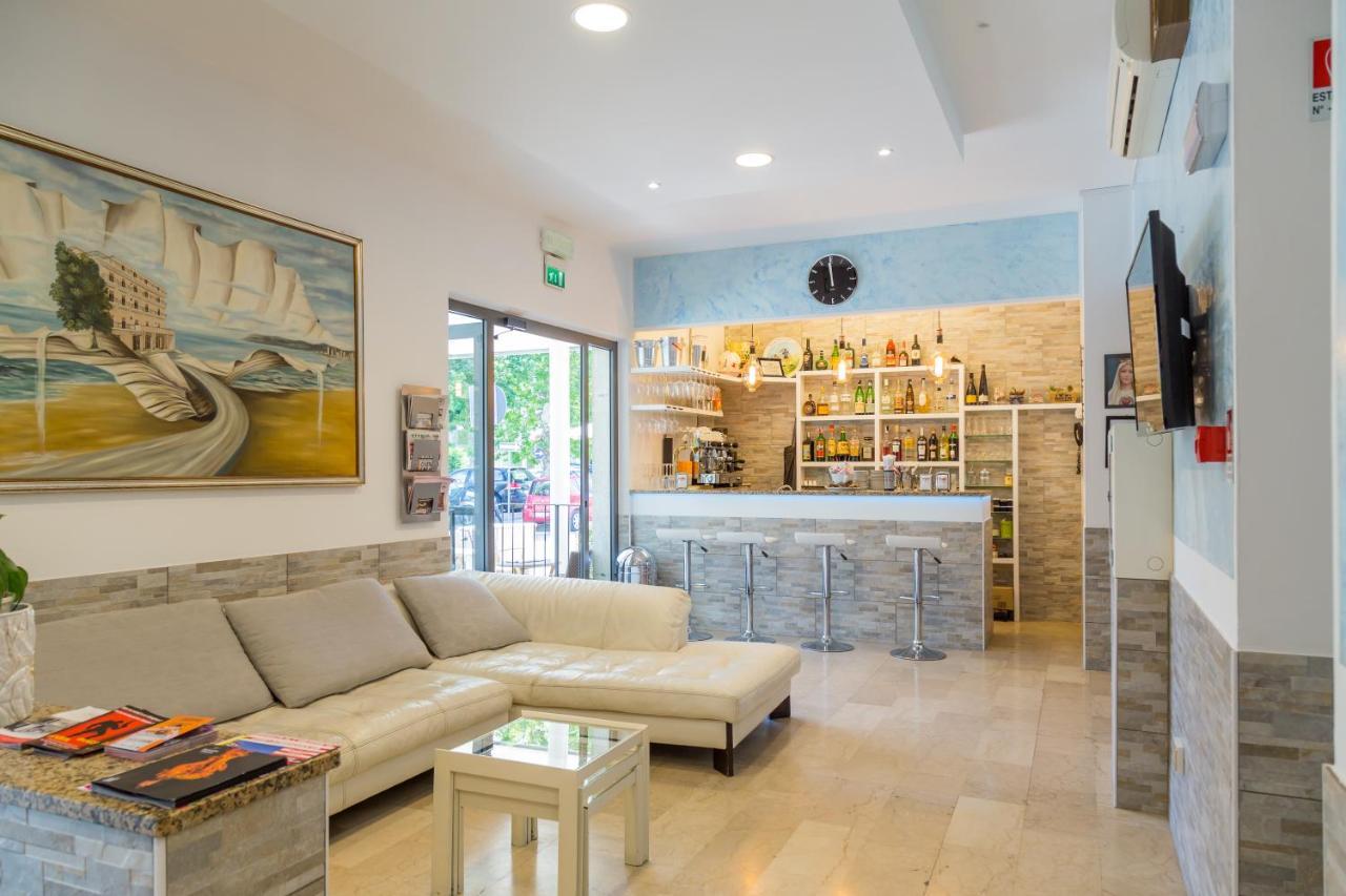 Hotel Maris Stella Riccione Dış mekan fotoğraf