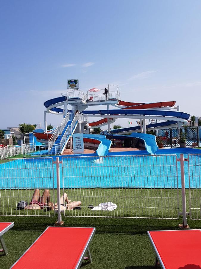 Hotel Maris Stella Riccione Dış mekan fotoğraf