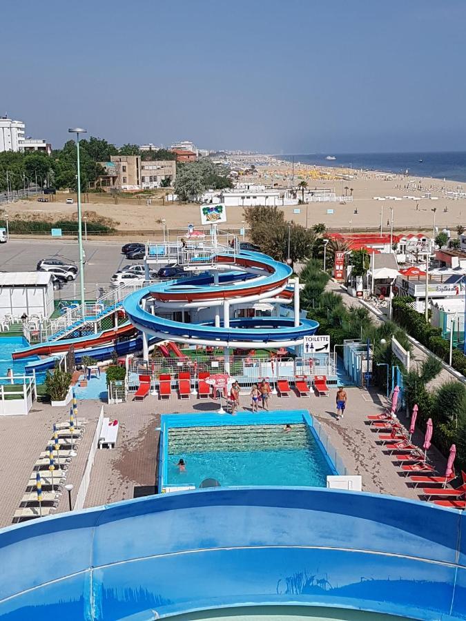 Hotel Maris Stella Riccione Dış mekan fotoğraf